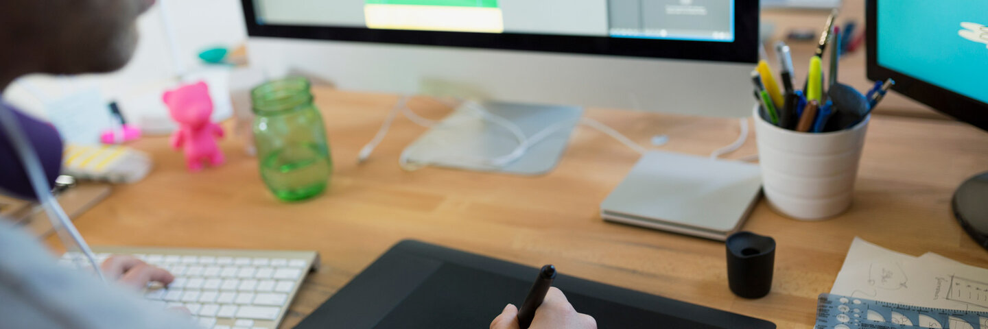 illustrator-2-desmax479-47aa