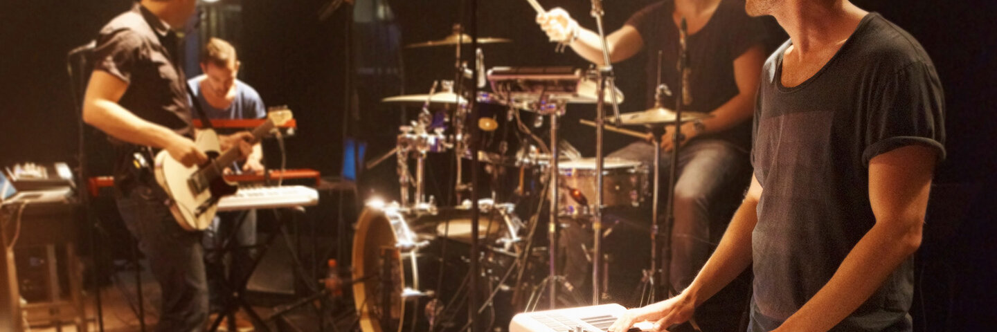 independent-music-production-ce0440