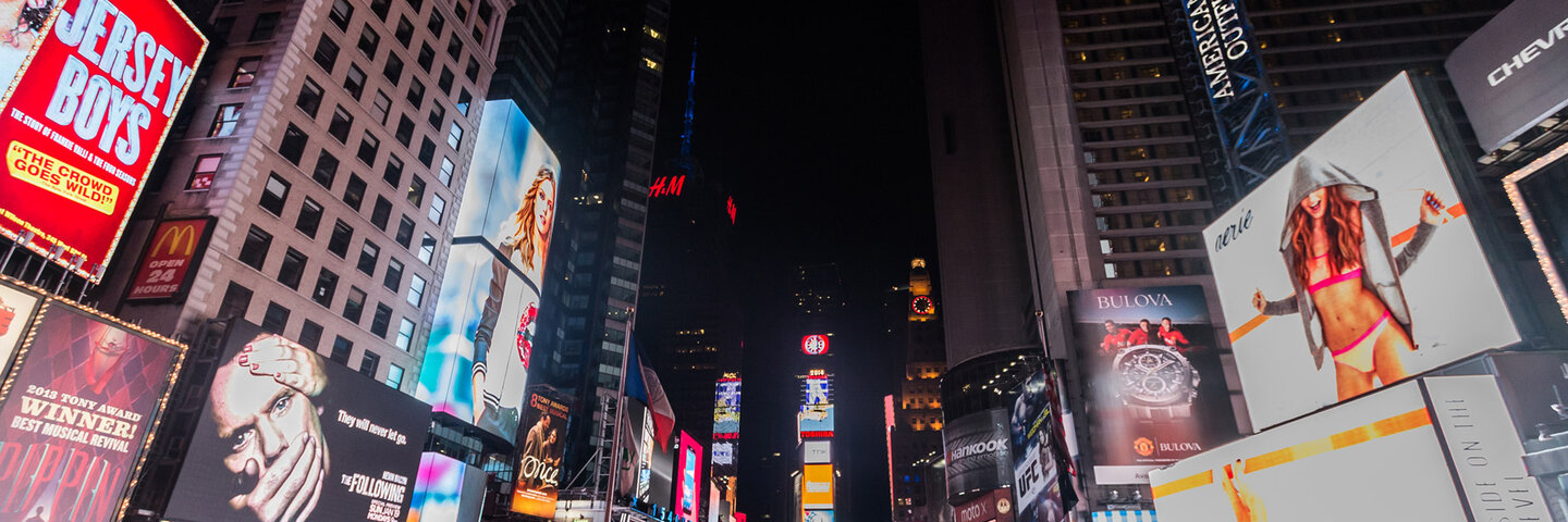 marketing-entertainment-mgmtx476-99