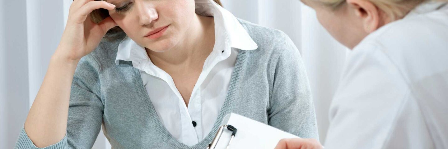 Woman with her therapist