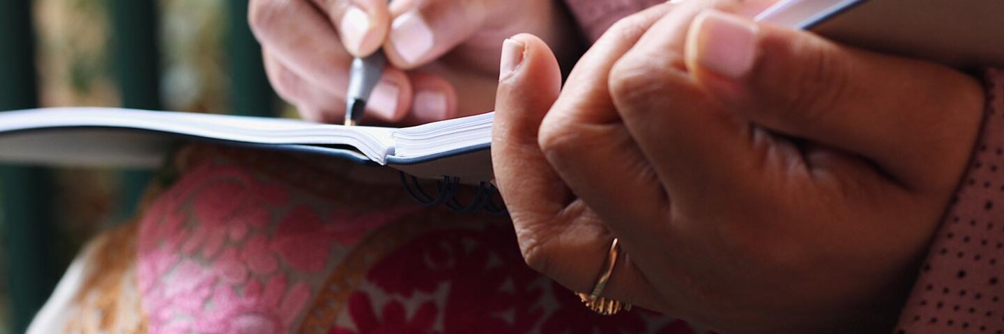 writing-life-stories-2023-11-27-04-52-25-utc